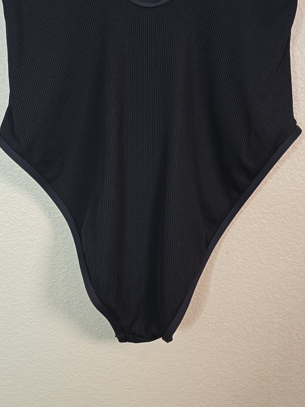 L×SPACE Riding High Ribbed Float On Black One Piece Swimming Suit Size 8. - Picture 9 of 9